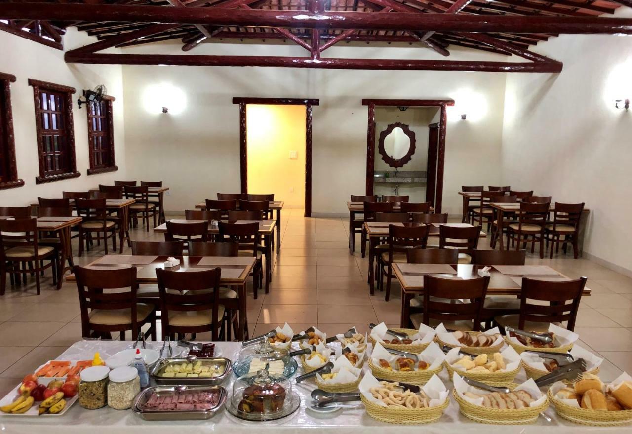 Hotel E Restaurante Sabor De Minas Salinas  Ngoại thất bức ảnh